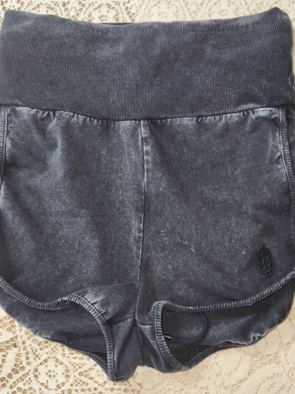 Women’s High-Waist Black Velvet Shorts